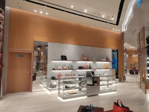 TOD's - Jio World Plaza, Mumbai