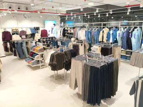 Ownd (An Aditya Birla Fashion and Retail Brand)